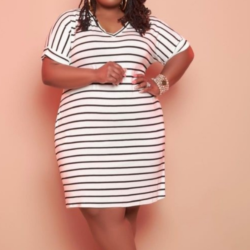 Ladies White Striped Maxi Dress
